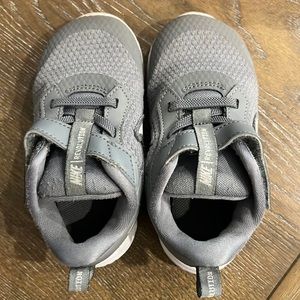Nike toddler boy sneakers